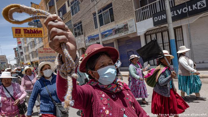 Foto de manifestantes en Perú