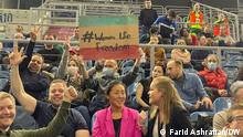 ***Nutzung nicht als TOP-Bild im ROAD-Design!***
Handball-WM 2023 in Krakau, iranische Handball-Nationalmannschaft, Begleiterscheinungen, Proteste gegen das Mullah-Regime
Quelle: Farid Ashrafian (Redakteur DW), 14. Januar 2023