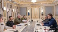 Ukraine: Nordmazedoniens Außenminister Bujar Osmani trifft Präsident Wolodymyr Selenskyj in Kiew.
Kiew, 16.01.2023
Rechte: MFA Nordmazedonien