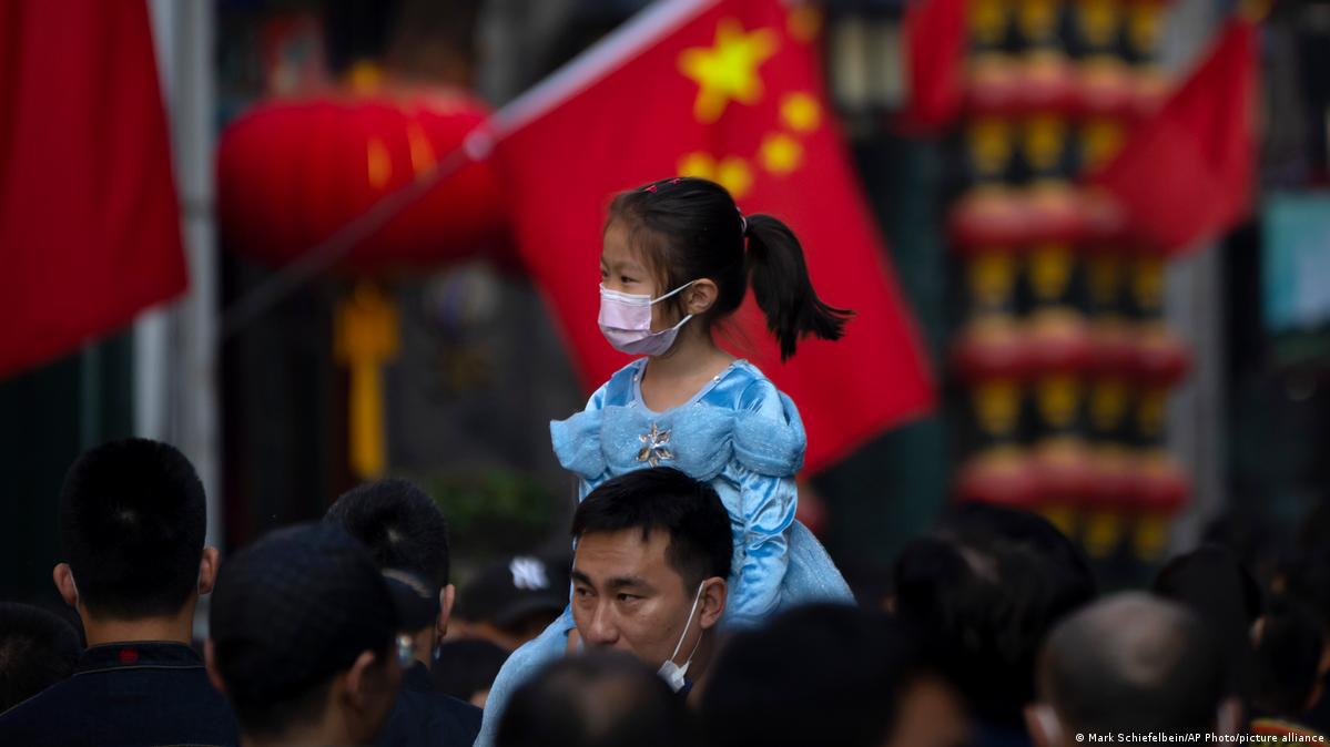 德语媒体：“灰犀牛”挡住了中国的崛起之路