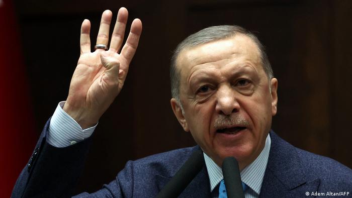 Türkei Erdogan verschiebt möglicherweise die Wahlen auf Mai