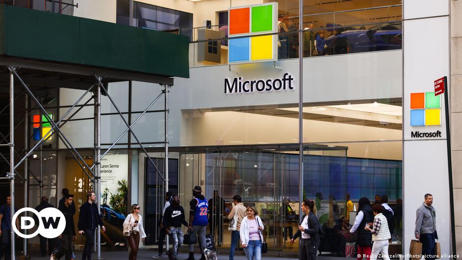 Microsoft to chop 10,000 jobs, citing financial headwinds – DW – 01/18/2023