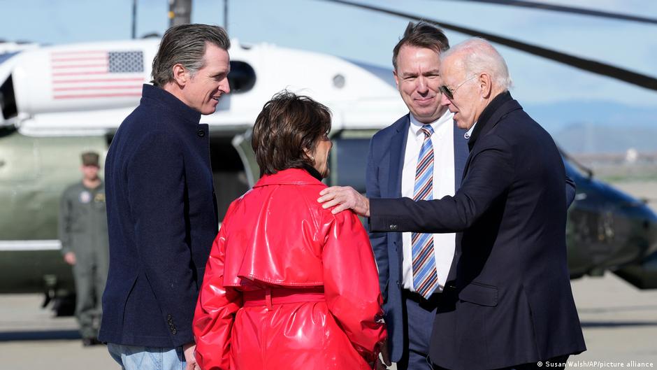 US: Joe Biden visits California to view storm damage