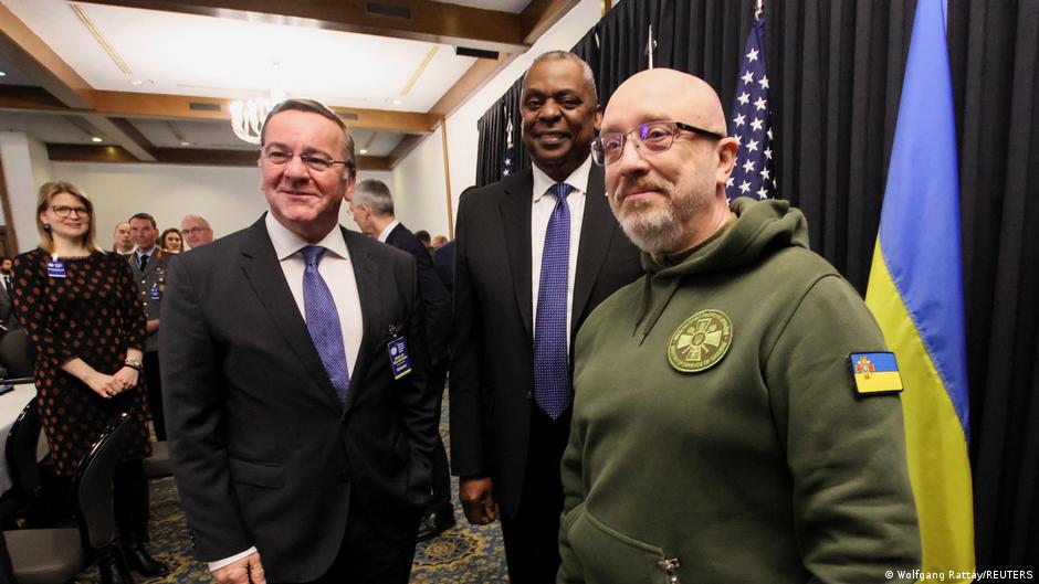 Ukraine updates: Defense ministers discuss tanks at Ramstein – DW – 01/20/2023 - Vimarsana News