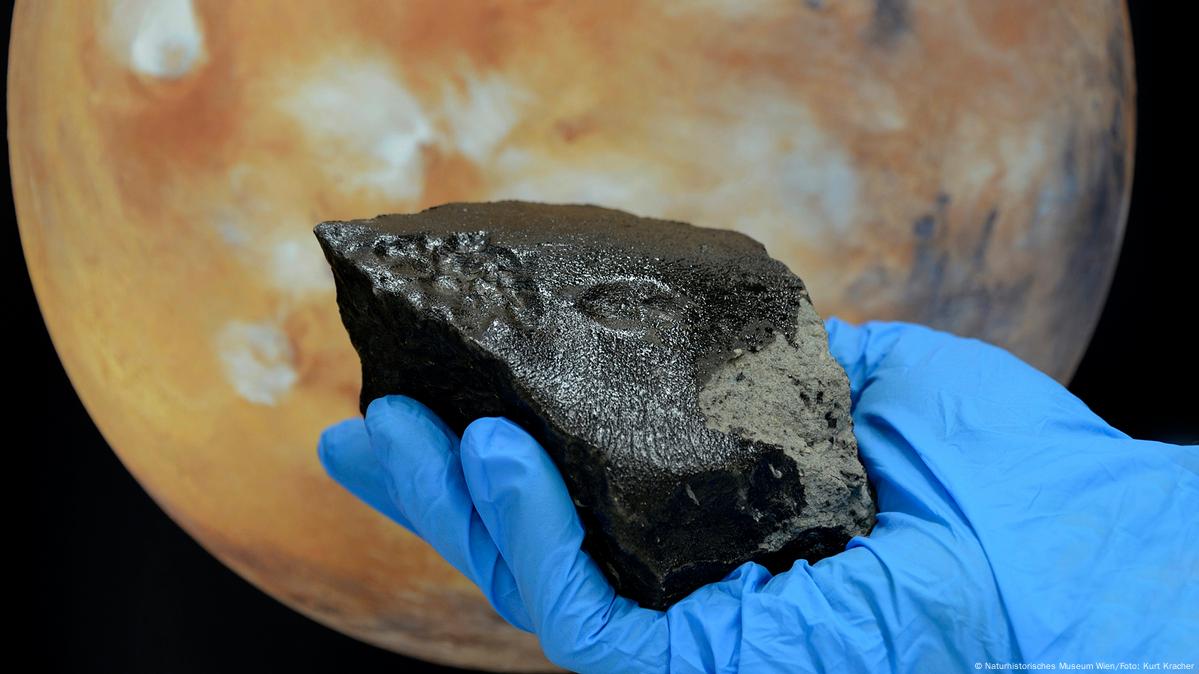 Grupo de Exploración e Investigación en Astrobiología<br><br>Contacto:<br><a href='mailto:mvillalobos@academicos.uta.cl'>mvillalobos@academicos.uta.cl</a>