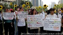 January 20, 2023, Mexico City, Mexico: Family, friends and colleagues of Yaretzi Adriana Hernandez Fragoso, fatal victim of the Metro train crash at La Raza station in Mexico City demand justice during their mobilization. on January 20, 2023 in Mexico City, Mexico (Credit Image: Â© Luis Barron/eyepix via ZUMA Press Wire