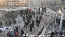 Derrumbe de edificio deja 16 muertos en la ciudad siria de Alepo