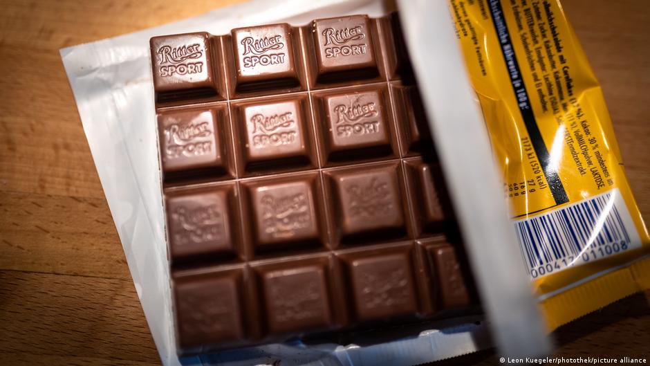 Німецький виробник шоколаду Ritter Sport після незадовільного фінансового результату минулого року вперше за 110-річну історію компанії планує скоротити робочі місця.