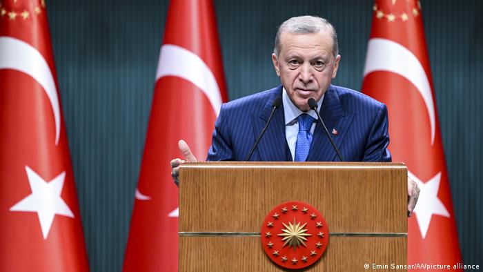El presidente turco Recep Tayyip Erdogan decretó estado de emergencia y la medida facilita la detención de criminales (imagen de archivo)