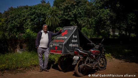 The state has one of the highest maternal death rates in the country, with 137 pregnancy-related deaths per 100,000 births. To change that in the future, these motorcycle ambulances are ready to go. They are operated by local authorities and the Saathi organization with support from UNICEF. Bhupesh Tiwari (pictured) works for Saathi and transports patients. 