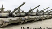 أوكرانيا تعلن وصول دبابات أبرامز الأمريكية ومقتل قائد روسي كبير