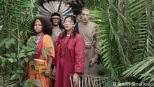Pressebilder Antigone im Amazonas Theater NTGent
https://www.ntgent.be/en/contact-en-bereikbaarheid/pers?download=antigone-in-the-amazon
