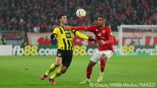 25.01.2023, Fussball Bundesliga, 1. FSV Mainz 05 - Borussia Dortmund, emonline, emspor, v.l., Giovanni Reyna Borussia Dortmund, Aymen Barkok FSV Mainz 05 DFL/DFB REGULATIONS PROHIBIT ANY USE OF PHOTOGRAPHS AS IMAGE SEQUENCES AND/OR QUASI-VIDEO. xdcx *** 25 01 2023, Football Bundesliga, 1 FSV Mainz 05 Borussia Dortmund, emonline, emspor, v l , Giovanni Reyna Borussia Dortmund , Aymen Barkok FSV Mainz 05 DFL DFB REGULATIONS PROHIBIT ANY USE OF PHOTOGRAPHS AS IMAGE SEQUENCES AND OR QUASI VIDEO xdcx Copyright: HMBxMedia/Claus
