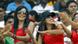 Cricket fans cheer before the start of the ICC Cricket World Cup match between Sri Lanka and Pakistan in Colombo, Sri Lanka, Saturday Feb. 26, 2011. (Foto:Andres Leighton/AP/dapd) Cricket fans cheer before the start of the ICC Cricket World Cup match between Sri Lanka and Pakistan in Colombo, Sri Lanka, Saturday Feb. 26, 2011. (Foto:Andres Leighton/AP/dapd)