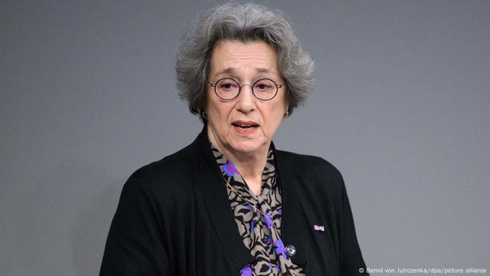 La superviviente del Holocausto Rozette Kats dio und emotivo discurso en el Bundestag.