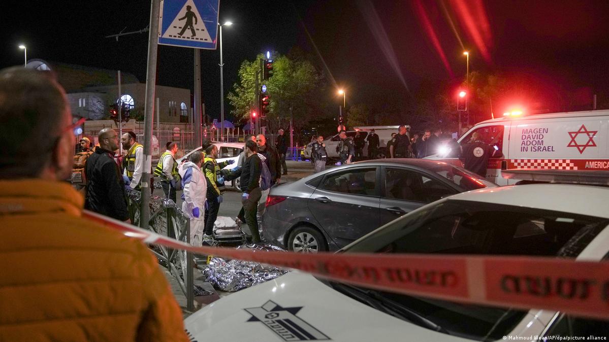 EE.UU. ofrece apoyo para capturar atacantes en Jerusalén DW 28/01/2023