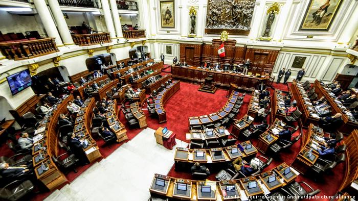 Interior del Congreso de la República del Perú.