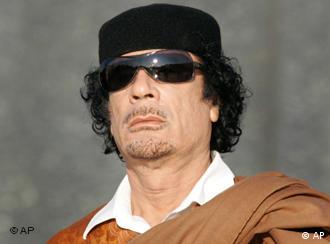 Кадафи - приказно богат