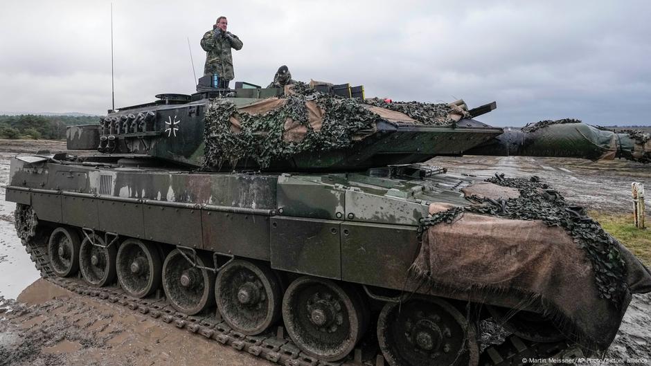 Nemački ministar odbrane Boris Pistorius na Leopardu 2, (1.02.2023.)