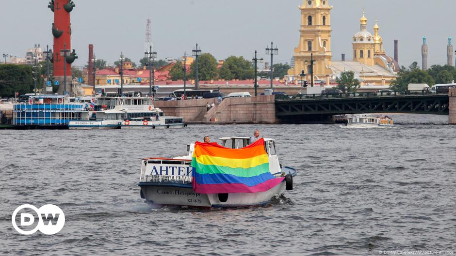 Russian Lawmakers Vote To Ban Gender Reassignment Surgery Dw 06142023 9188