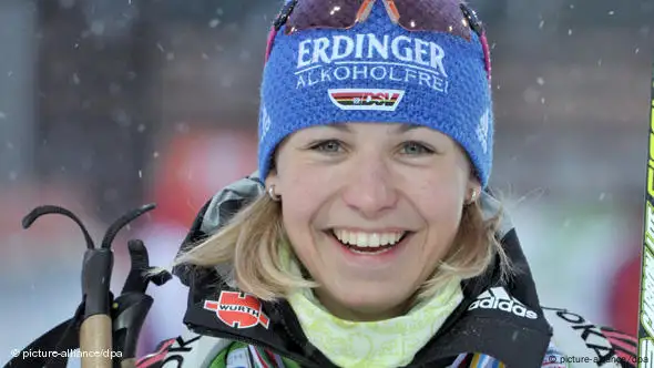 Magdalena Neuner Foto: Martin Schutt dpa