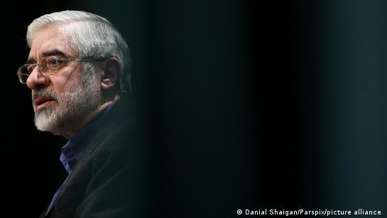 میرحسین موسوی، از رهبران در حصر "جنبش سبز"