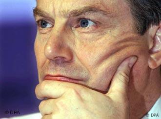 Tough Questions for Britain's Tony Blair – DW – 08/28/2003