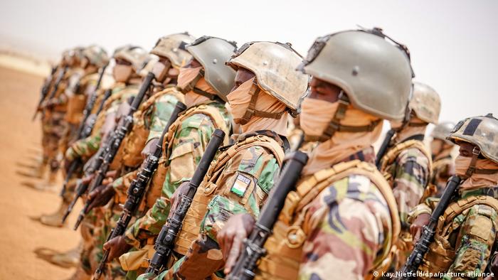 Nigrische Spezialkräfte, die von der Bundeswehr ausgebildet werden Nigeria 