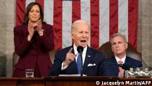 07.02.2023
US Vice President Kamala Harris applauds and US Speaker of the House Kevin McCarthy (R-CA) looks on as US President Joe Biden delivers the State of the Union address in the House Chamber of the US Capitol in Washington, DC, on February 7, 2023. (Photo by Jacquelyn Martin / POOL / AFP)