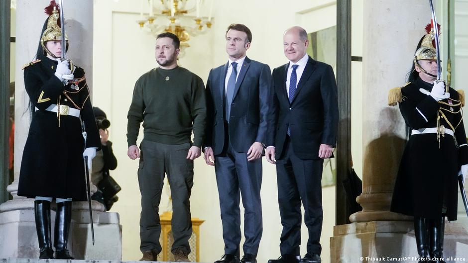 Ukraine updates: Macron, Scholz meet Zelenskyy in Paris – DW – 02/09/2023 - Vimarsana News