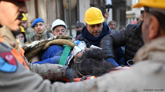 Erdbeben Türkei Hatay | Rettung eines Mädchens