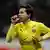 Nilmar im gelben Trikot von Villareal jubelt über seinen Treffer gegen Leverkusen(AP Photo/Martin Meissner)