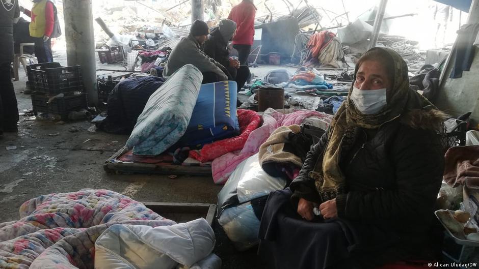 Retter finden immer noch Überlebende