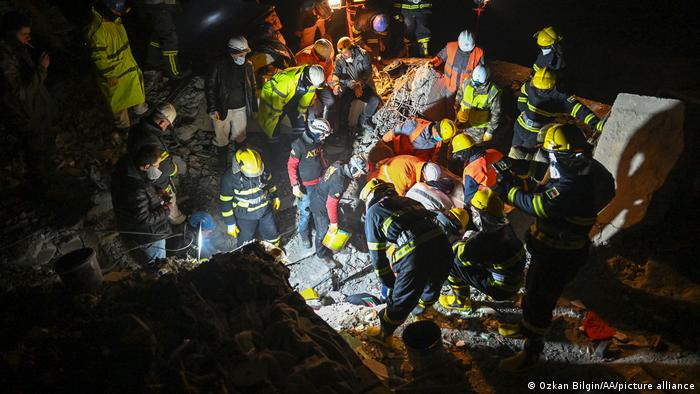 Türkei Adiyaman | Rettungsarbeiten nach Erdbeben