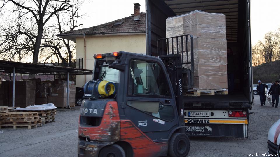 Поредният тир с дарения скоро ще замине за пострадалите в земетресенията в Югоизточна Турция
