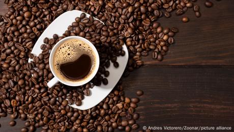 Macht Kaffee süchtig? – DW – 17. April 2024