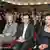 نوید کرمانی (دوم از سمت راست) در مراسم اعطای جایزه "بوبر-روزنتسوایگ" در کنار همسرش، کتایون امیرپور (راست) و هانه‌لوره کرافت، نخست‌وزیر ایالت نوردراین وستفالن