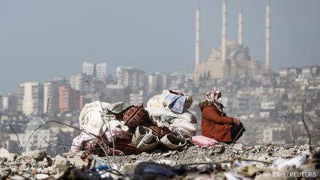 Τουρκία: Στηρίζουν ακόμη τον Ερντογάν οι σεισμόπληκτοι;