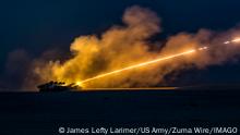 January 8, 2019, Camp Buehring, Kuwait: U.S. soldiers assigned to the 65th Field Artillery Brigade, fire the M142 High-Mobility Artillery Rocket System known as a HIMARS during a joint live-fire exercise at Camp Buehring, January 8, 2019 in Camp Buehring, Kuwait. Camp Buehring Kuwait - ZUMAp138 20190108_zaa_p138_001 Copyright: xSgt.xJamesxLeftyxLarimer/UsxArmyx