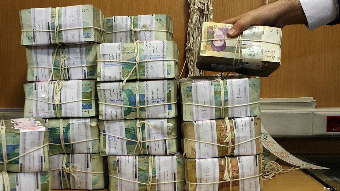 ños de inflación superior a 35% han provocado que la moneda iraní se desplome a 1.150.000 riales por dólar