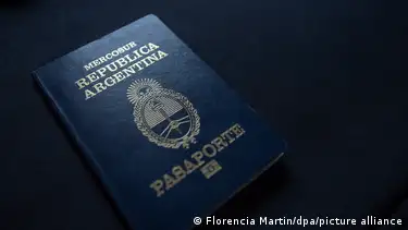 Argentyna. Turystyka paszportowa ciężarnych Rosjanek – DW – 23.02.2023