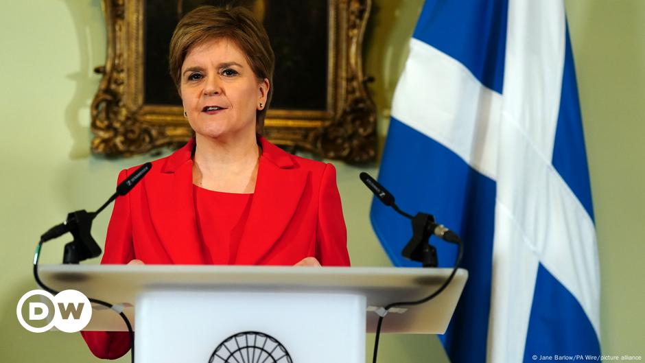 Scotlands First Minister Nicola Sturgeon To Step Down Dw 02152023 