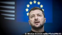 Ukraine aktuell: Selenskyj lobt neues EU-Sanktionspaket