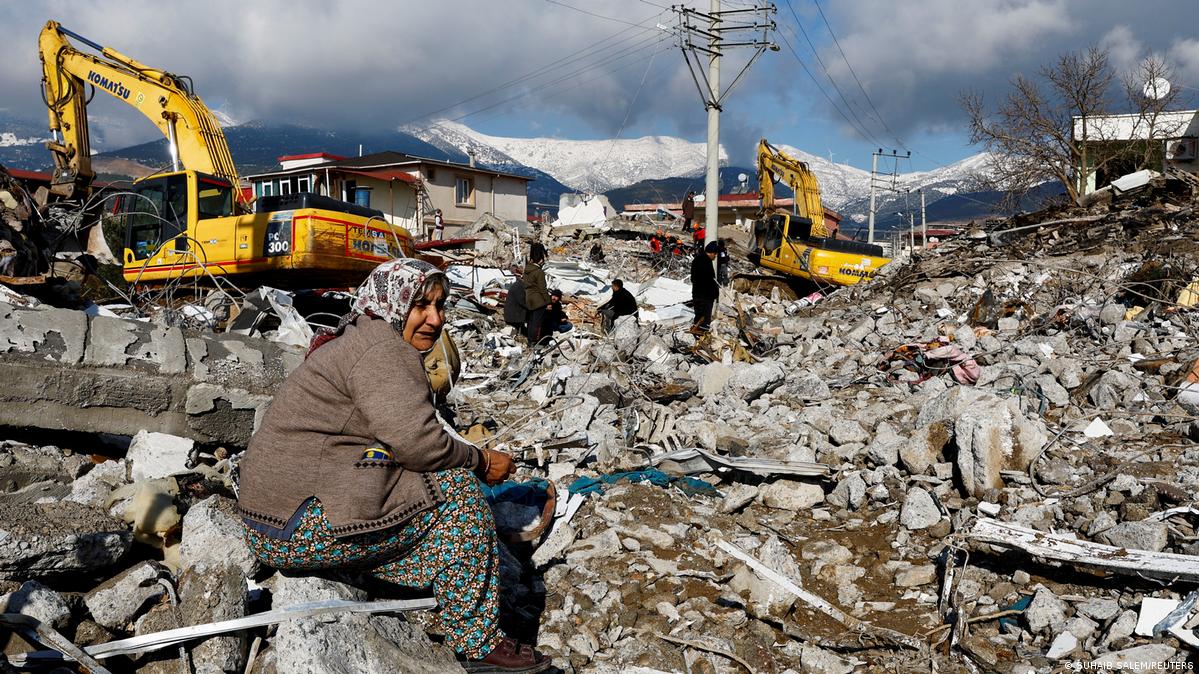 Turkey earthquake UN launches 1 billion aid appeal DW 02/17/2023