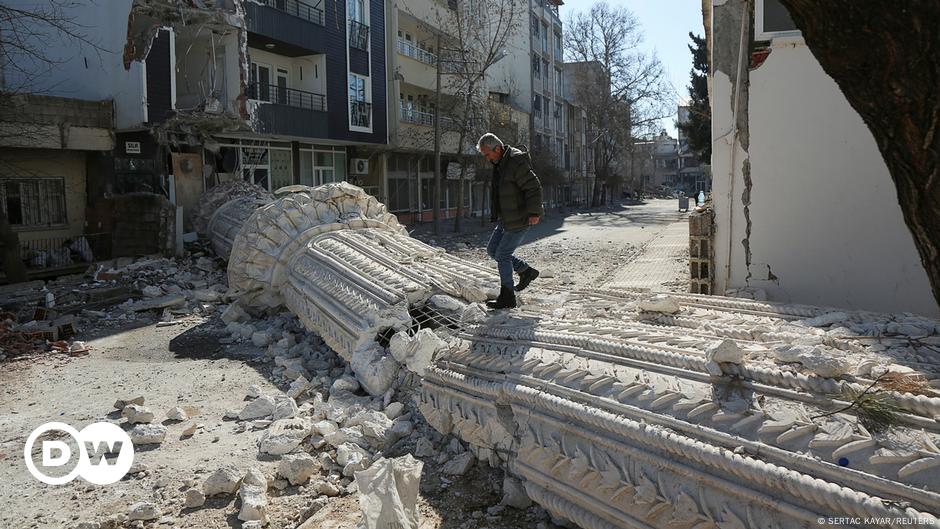 Turkey elections: Earthquake recovery among key issues – DW – 05/12/2023