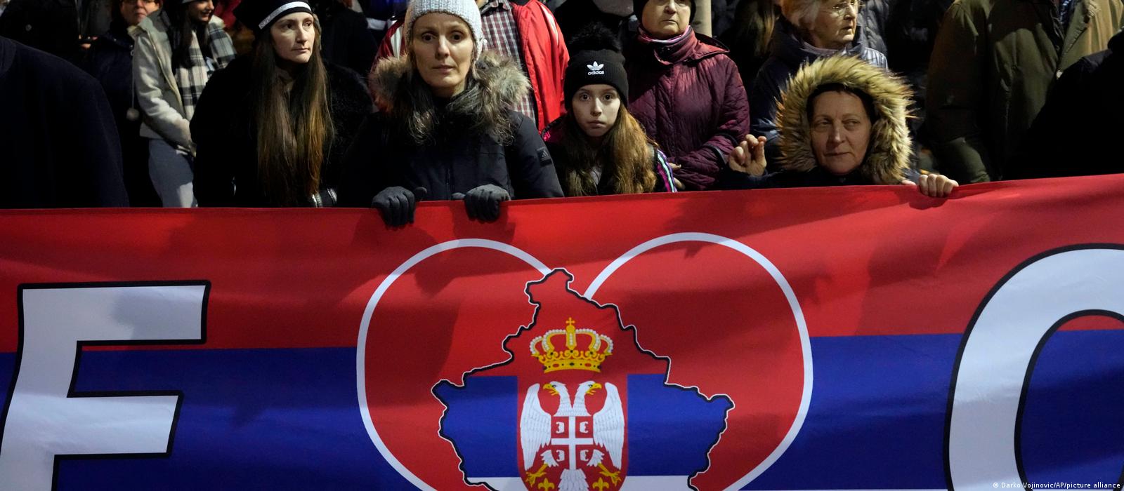 Kosovo is Serbia, the scandals continue even in the Champions League, the  fans of Crvena Zvezda were racist in the match against Young Boys - Sport