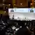 Канцлер Германии Олаф Шольц выступает на Мюнхенской конференции по безопасности 2023 года