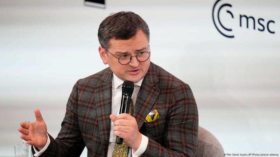 Кулеба: международная поддержка украины не ослабевает
