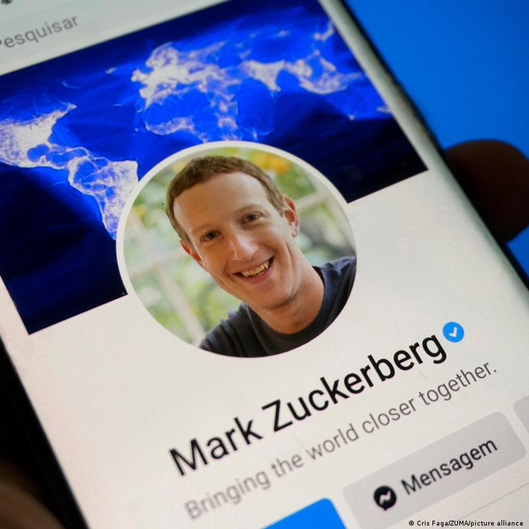Facebook, Instagram plan blue check 'verified' service – DW – 02/19/2023