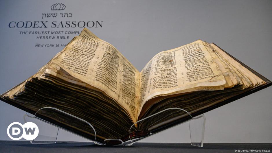 What is the historical origin of the Bible? – DW – 04/26/2023